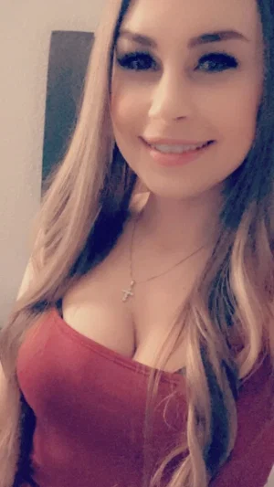 sarahf7410's Profile Photo