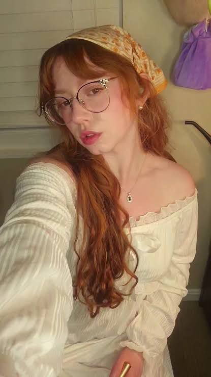 sarahmyers8080, 29 years old from United States