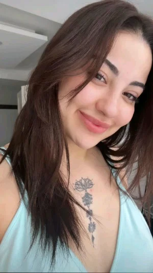 sarrahh, 29 years old from Australia