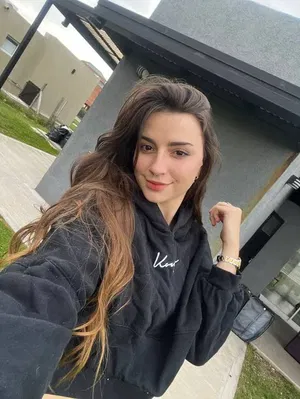 savannah25474, 25 years old from Canada