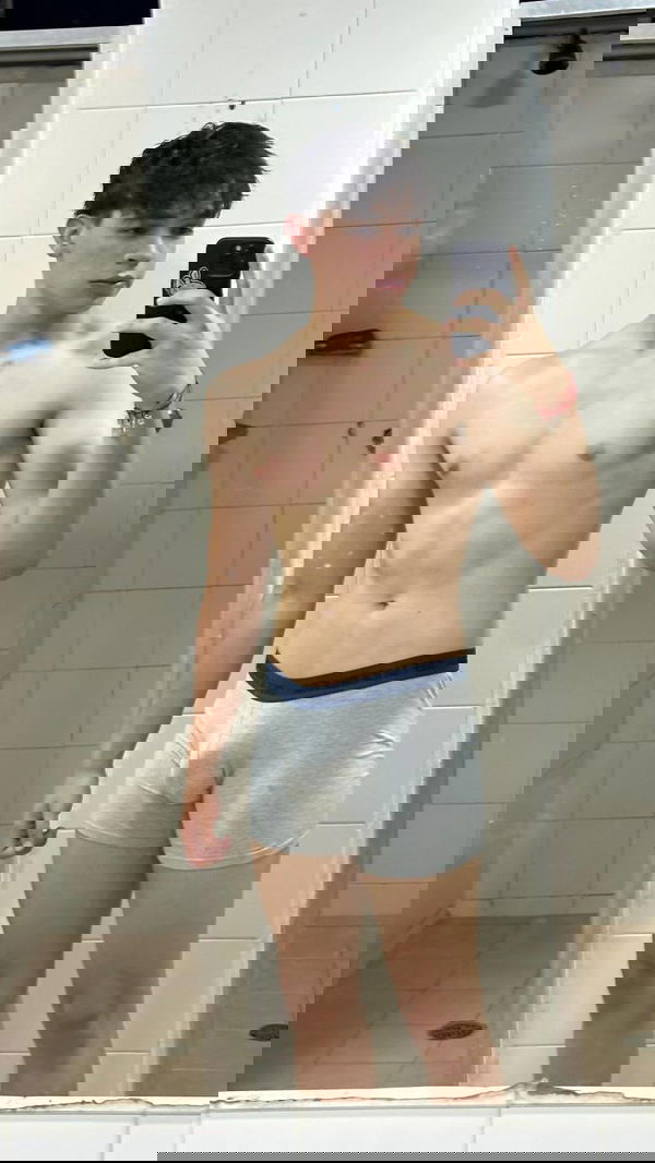 secretmemorries6969, 20 years old from Japan