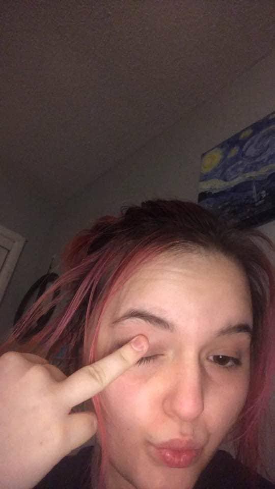 sihew164, 19 years old from United States