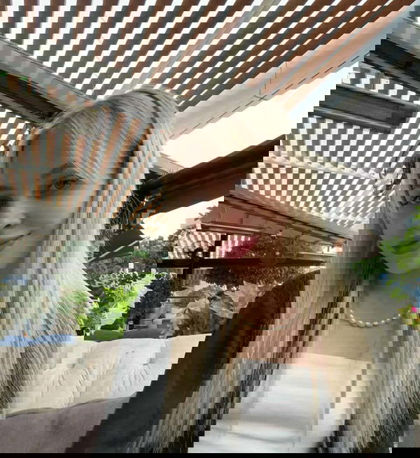 sirib90100, 20 years old from United States