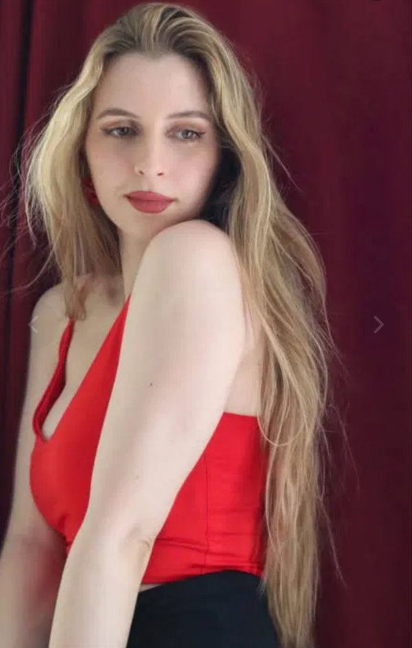 sisakygu, 22 years old from United States