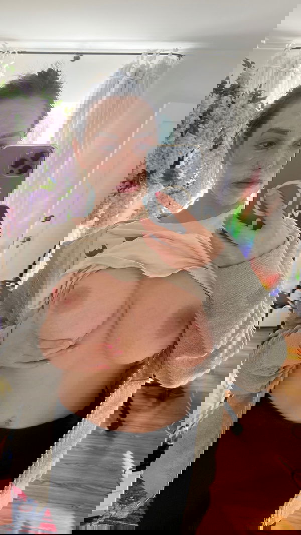 sojegad278, 25 years old from United States