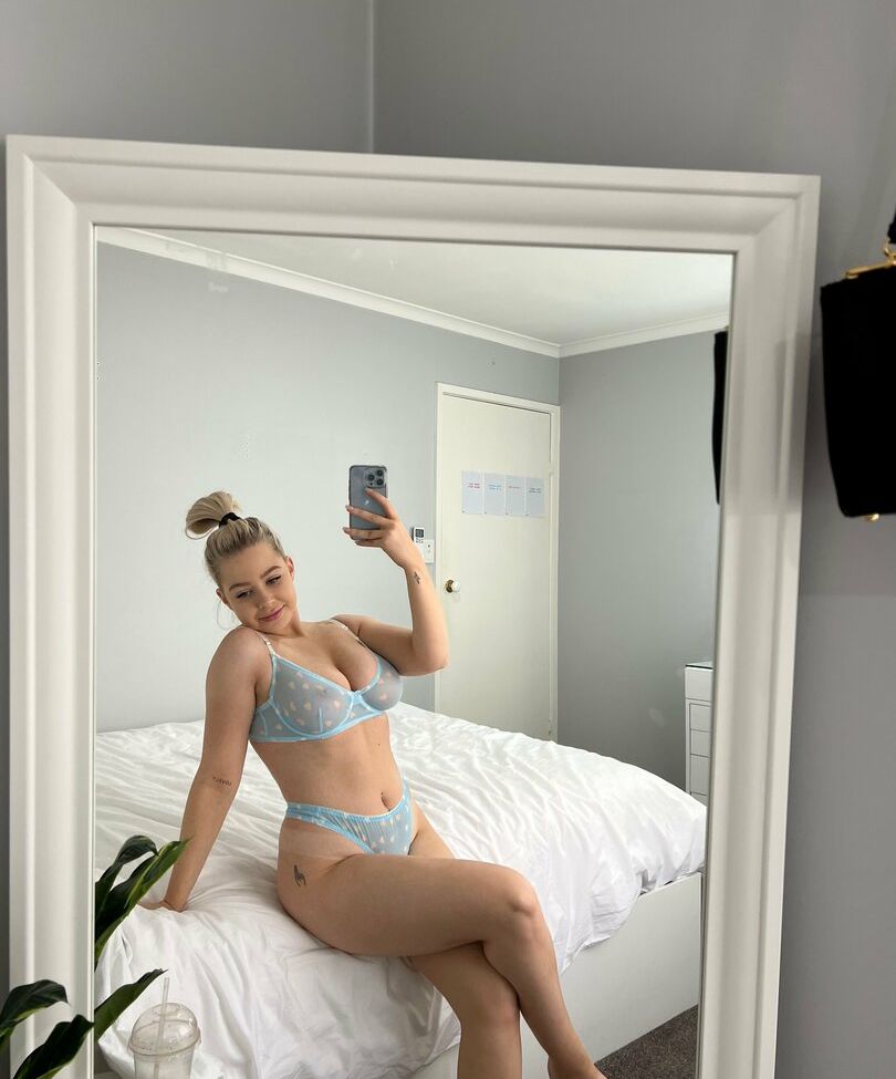 suzanbe34's Profile Photo