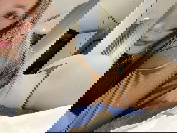 sxu1h1rh55, 19 years old from United States