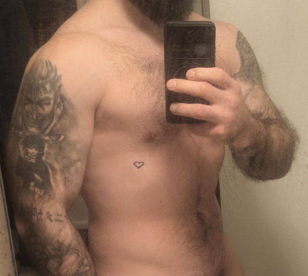 titan06, 29 years old from Denmark