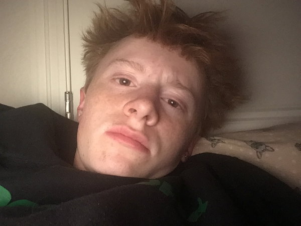 tlm1ng, 20 years old from United States