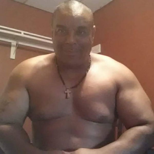 Tonylove413, 59 years old from United States