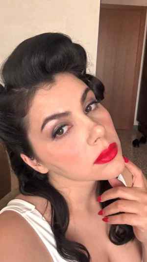 valentinanappi44, 35 years old from Canada