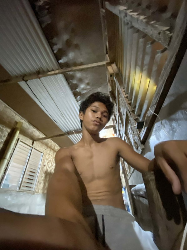 varquezjustin0, 18 years old from Philippines