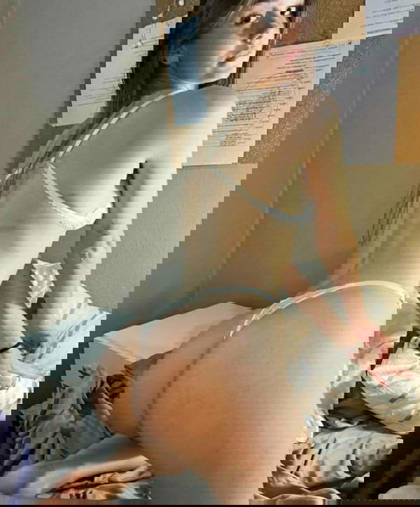 vavaji4700, 20 years old from United States