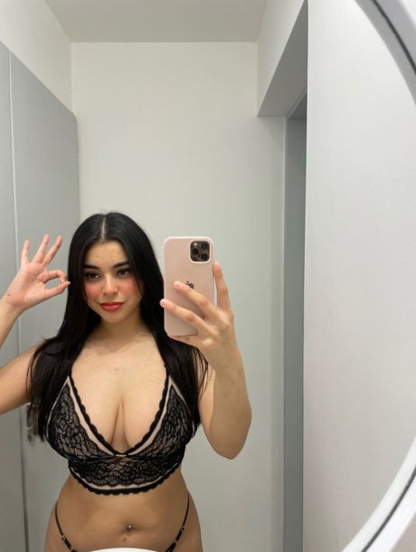 vekex77553, 23 years old from Canada