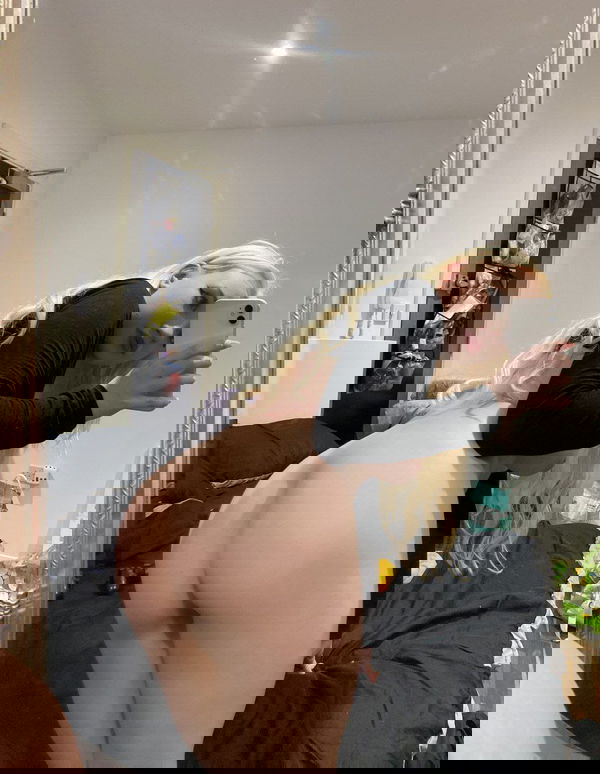 viyodan720, 18 years old from United Kingdom