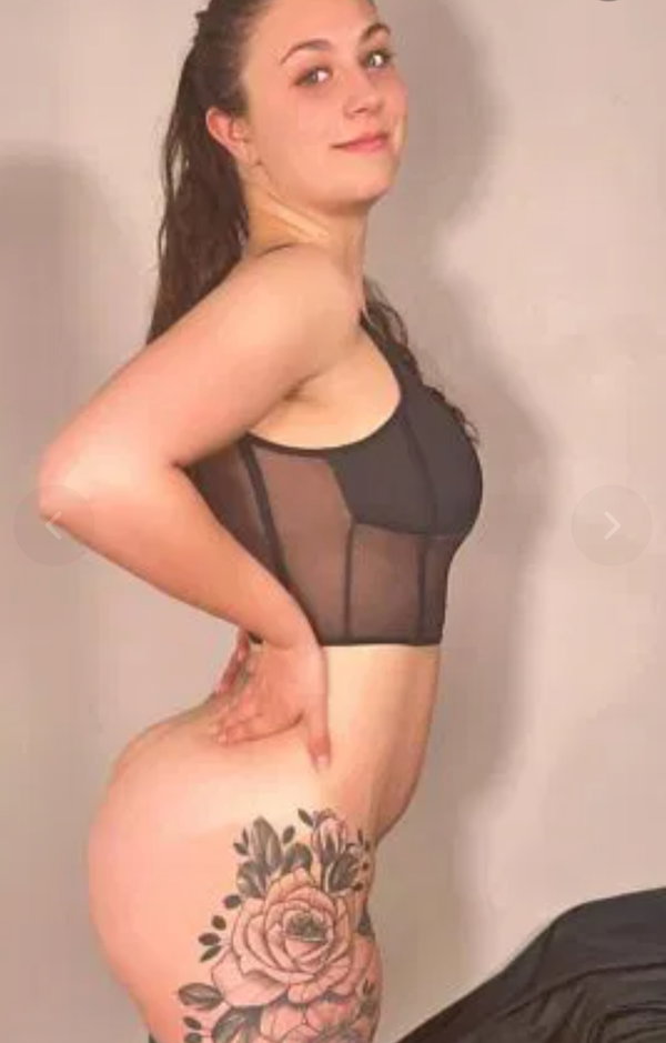 vowijjk, 24 years old from Austria