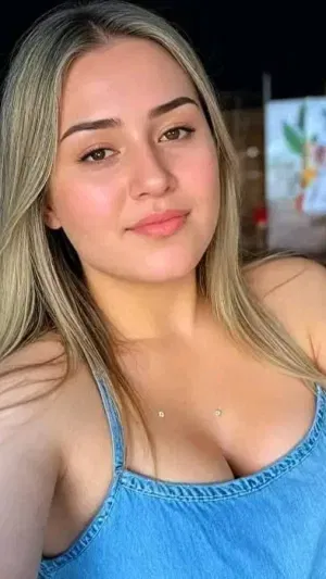 wakapew659, 18 years old from United Kingdom