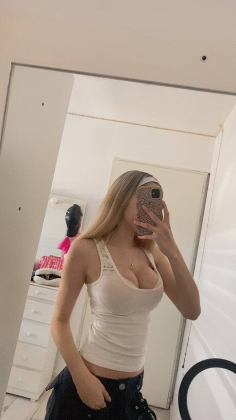 wedad95008's Profile Photo