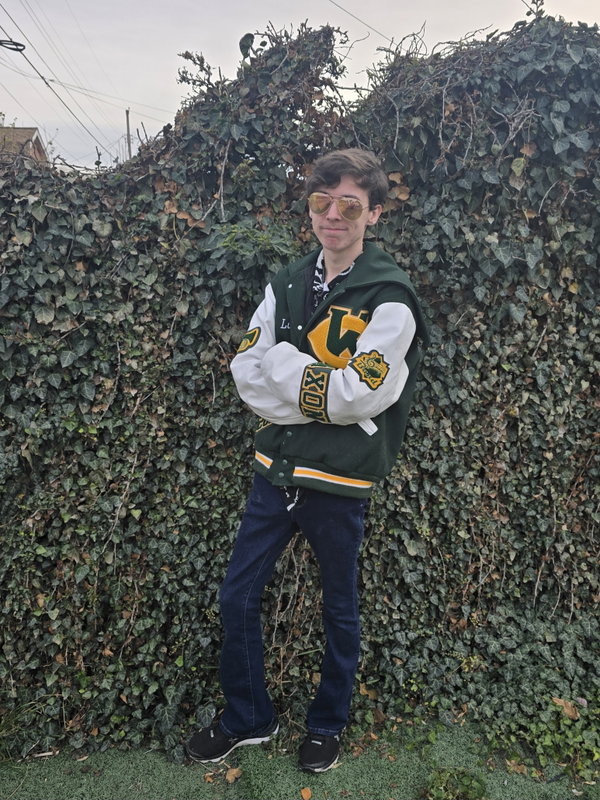 weegee, 18 years old from United States