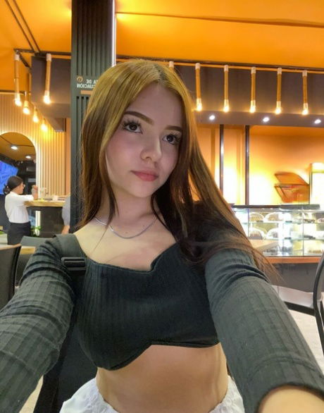 wexebi1877, 22 years old from United Kingdom