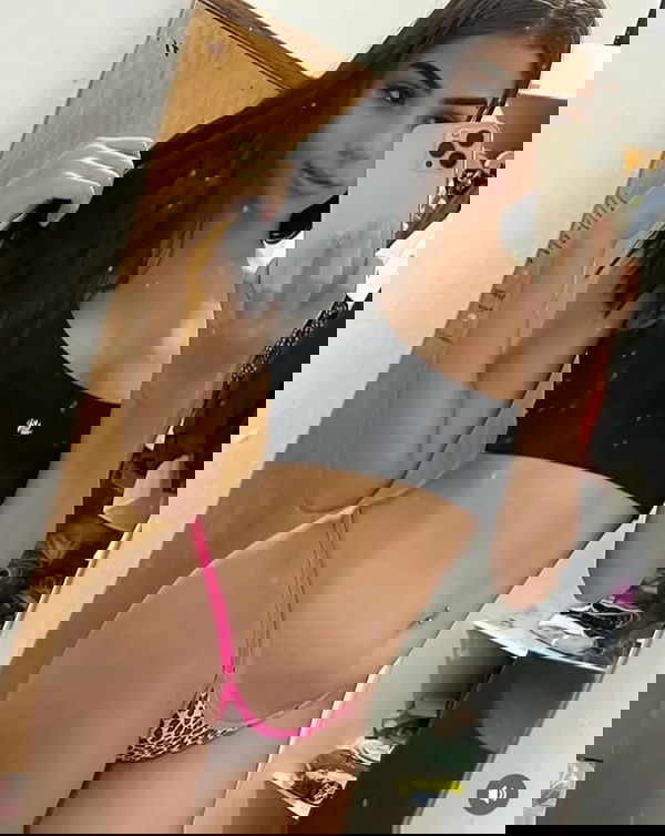 wexoco7473, 20 years old from United Kingdom