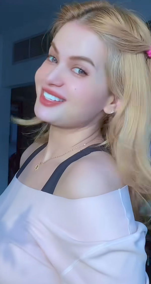 xijamaj, 22 years old from United States