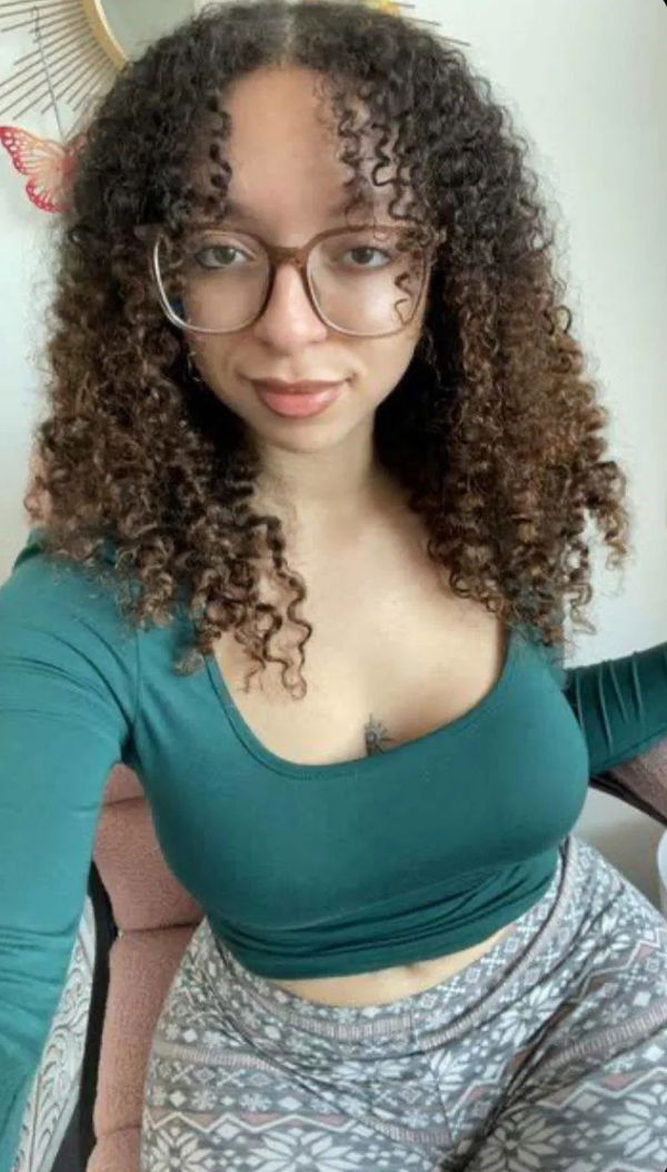 xixohkl, 22 years old from United States