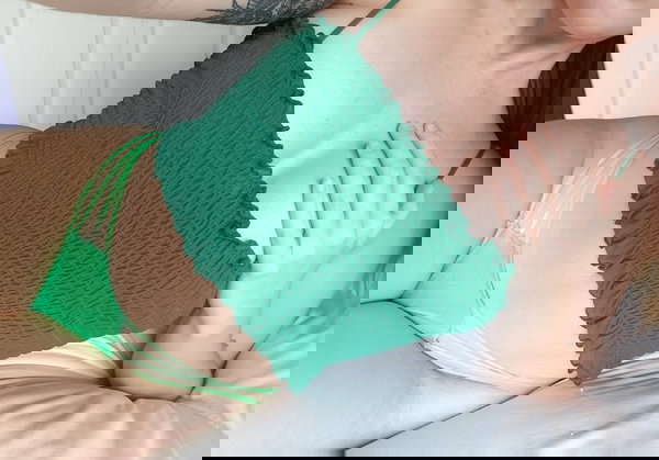 xofaxo6164, 20 years old from United States