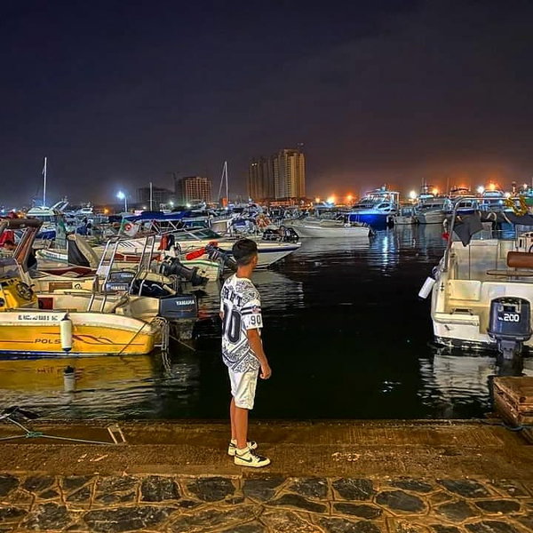 yacine, 20 years old from Algeria