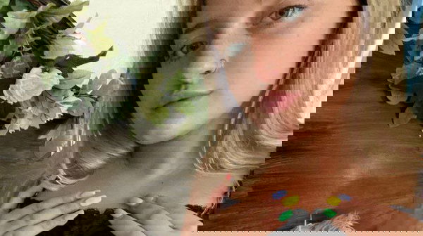 yifof42177, 20 years old from United Kingdom