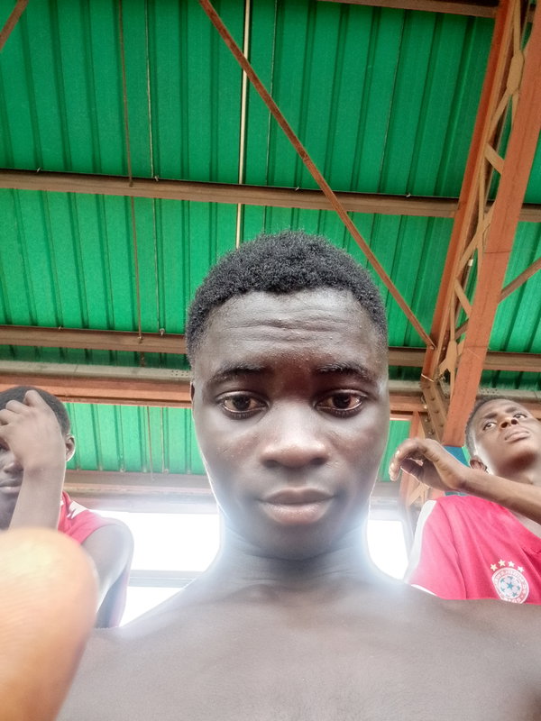 yusuffadebisi10, 18 years old from Nigeria