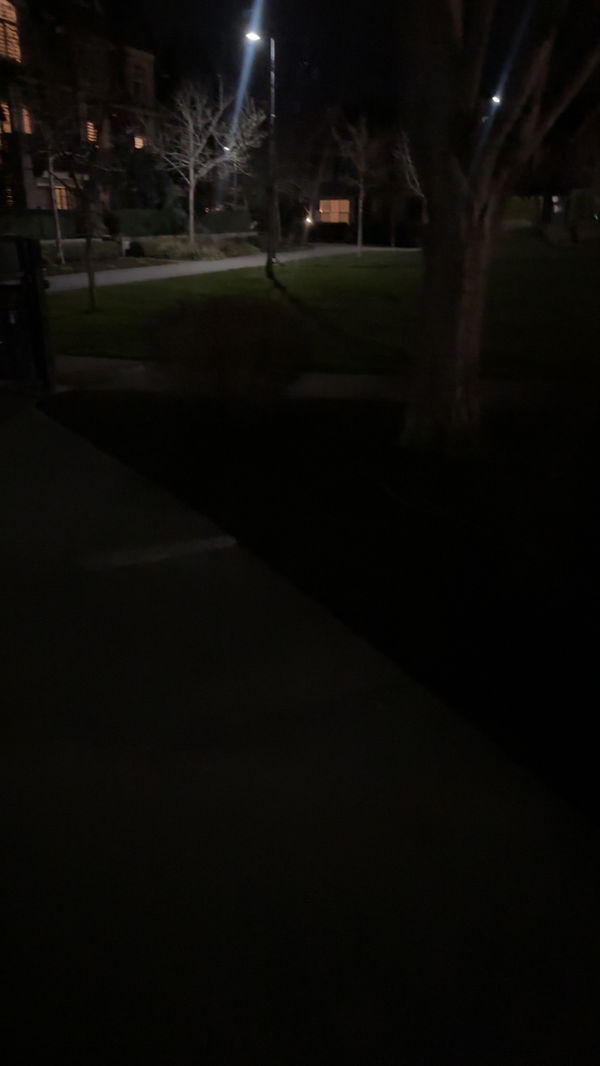 z44814549, 18 years old from Canada